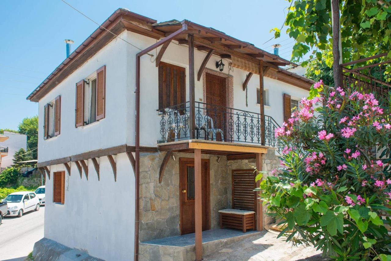 Athina'S Apartment ปานาเยีย ภายนอก รูปภาพ